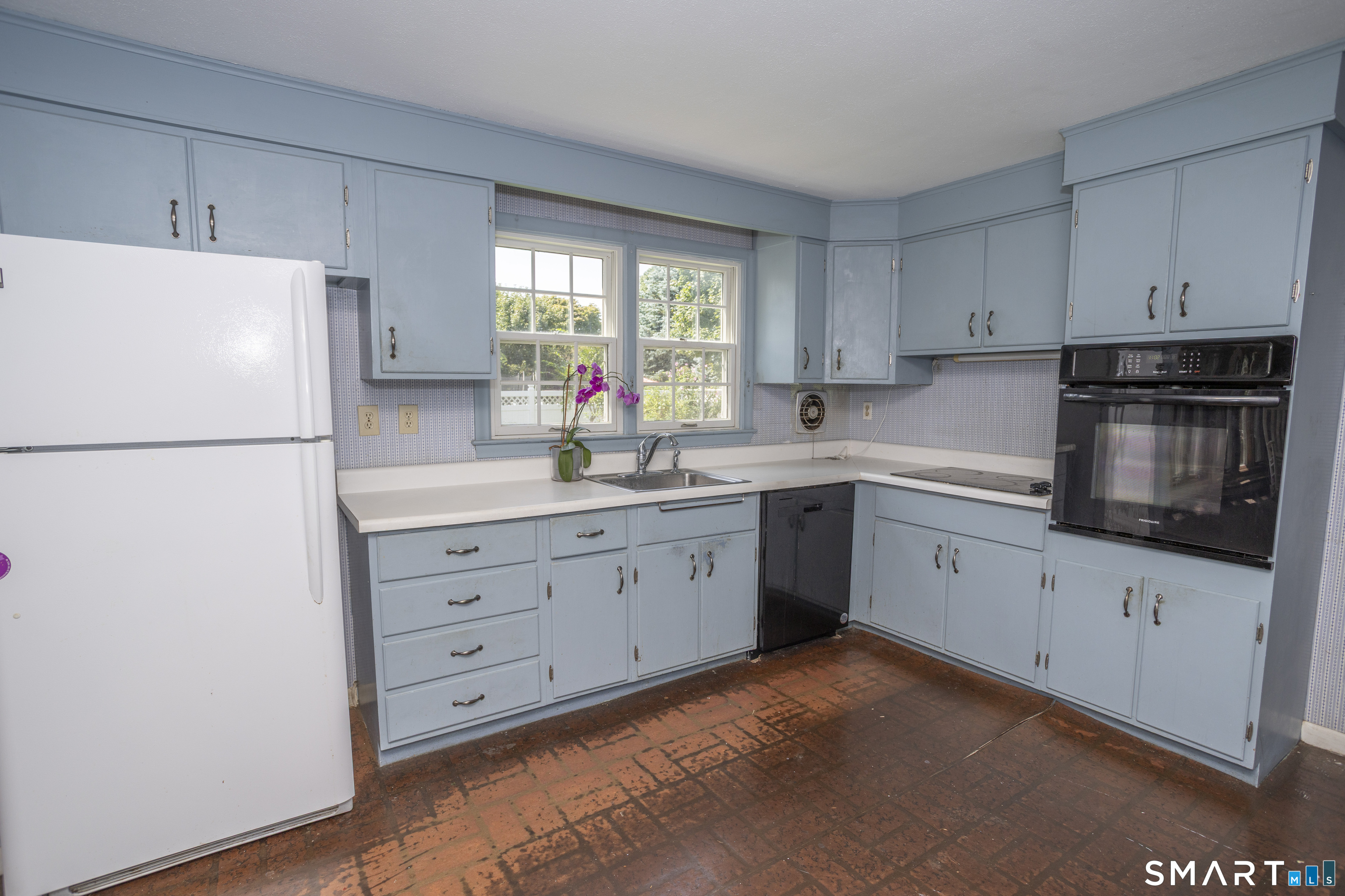 46 Farview Avenue Old Saybrook CT 06475