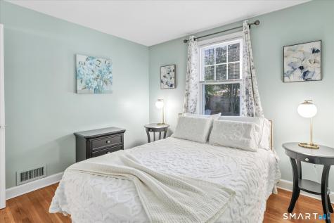 40 Highview Avenue West Haven CT 06516
