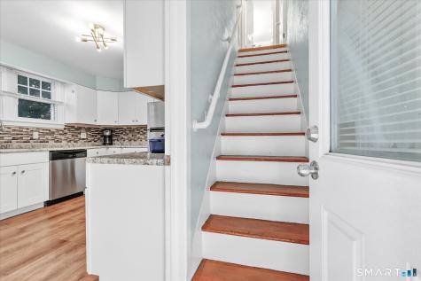 40 Highview Avenue West Haven CT 06516