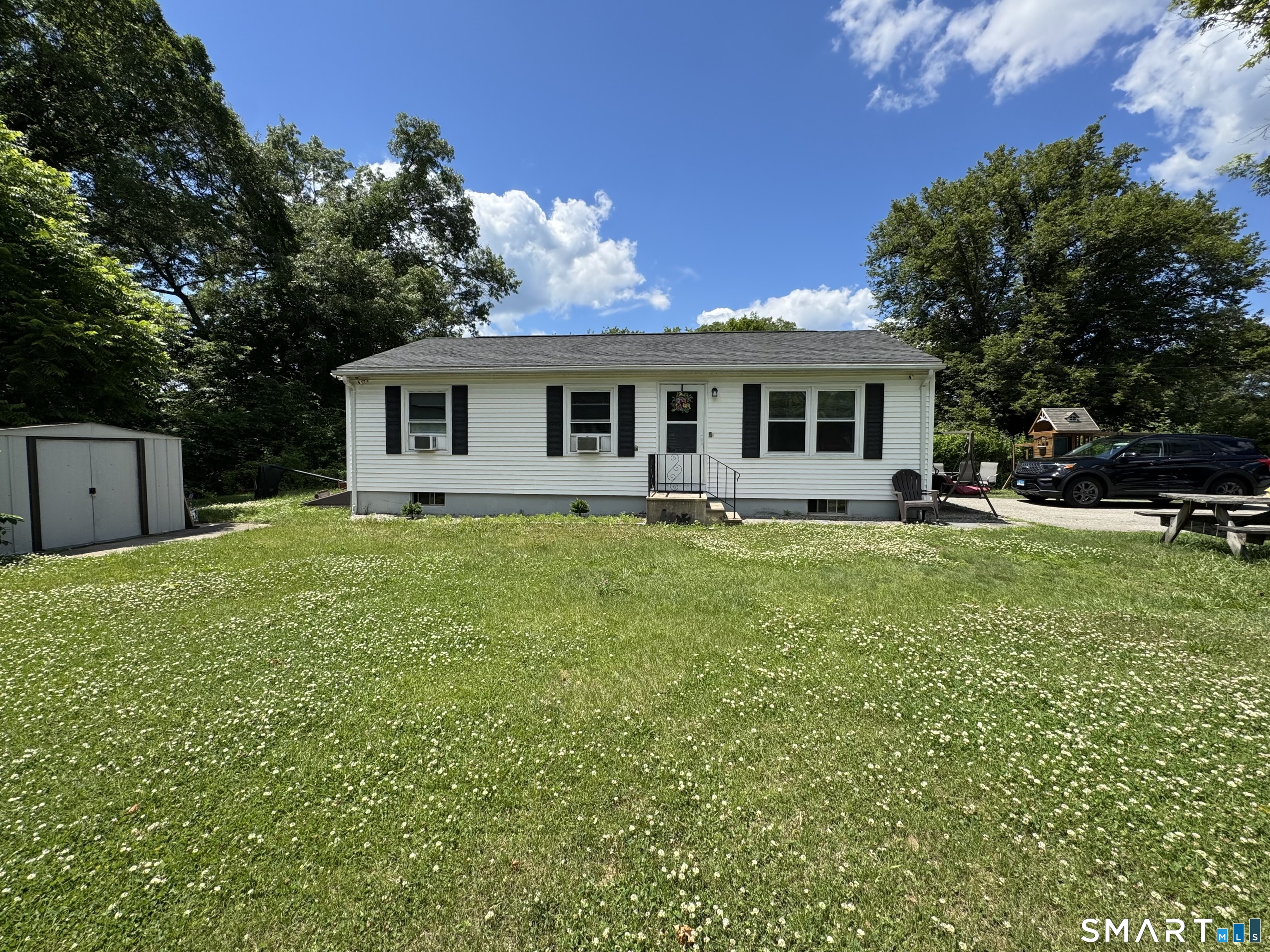57 Litchfield Avenue Killingly CT 06263
