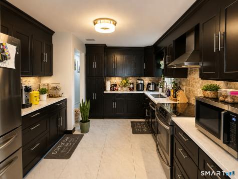 40 Booth Terrace Hamden CT 06518