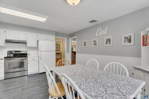 34 River Road North Haven CT 06473