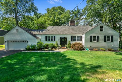 34 River Road North Haven CT 06473