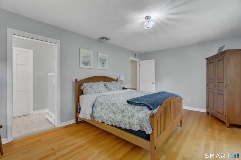 34 River Road North Haven CT 06473