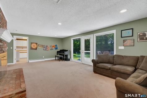 34 River Road North Haven CT 06473