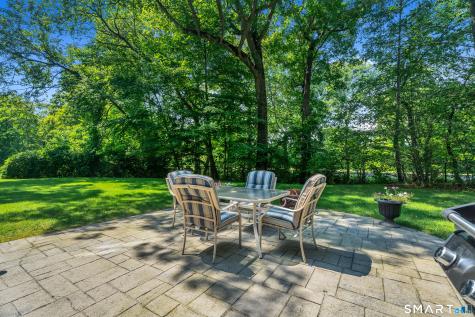 34 River Road North Haven CT 06473