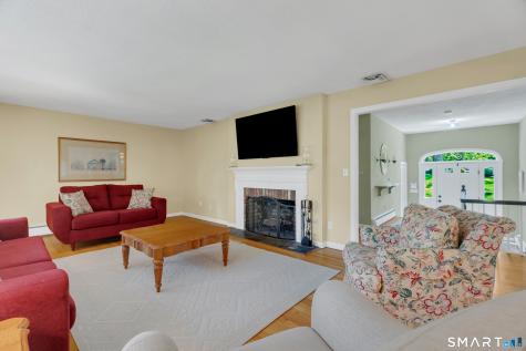 34 River Road North Haven CT 06473