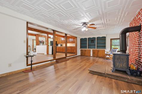 11 Strnad Road Lisbon CT 06351