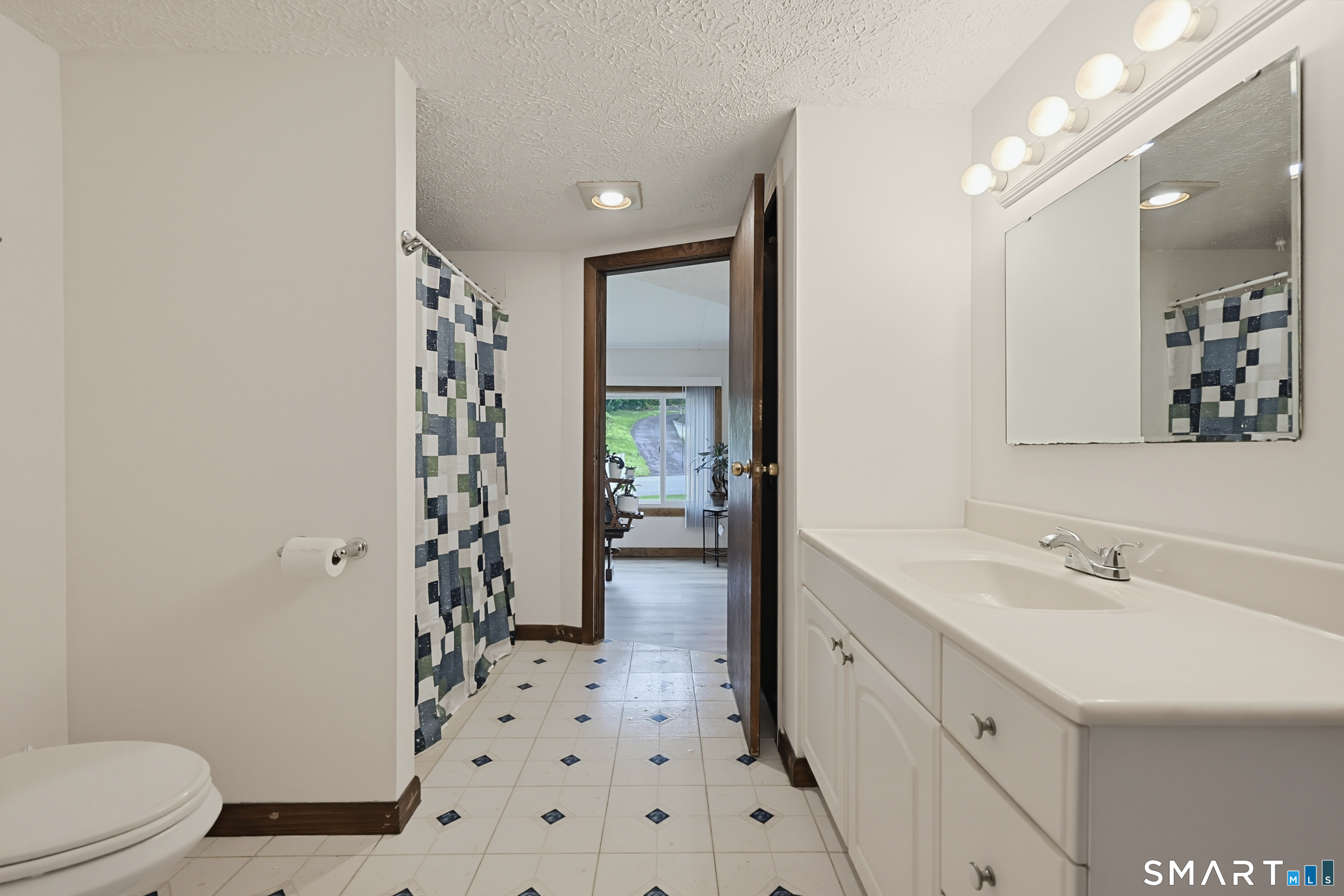 11 Strnad Road Lisbon CT 06351