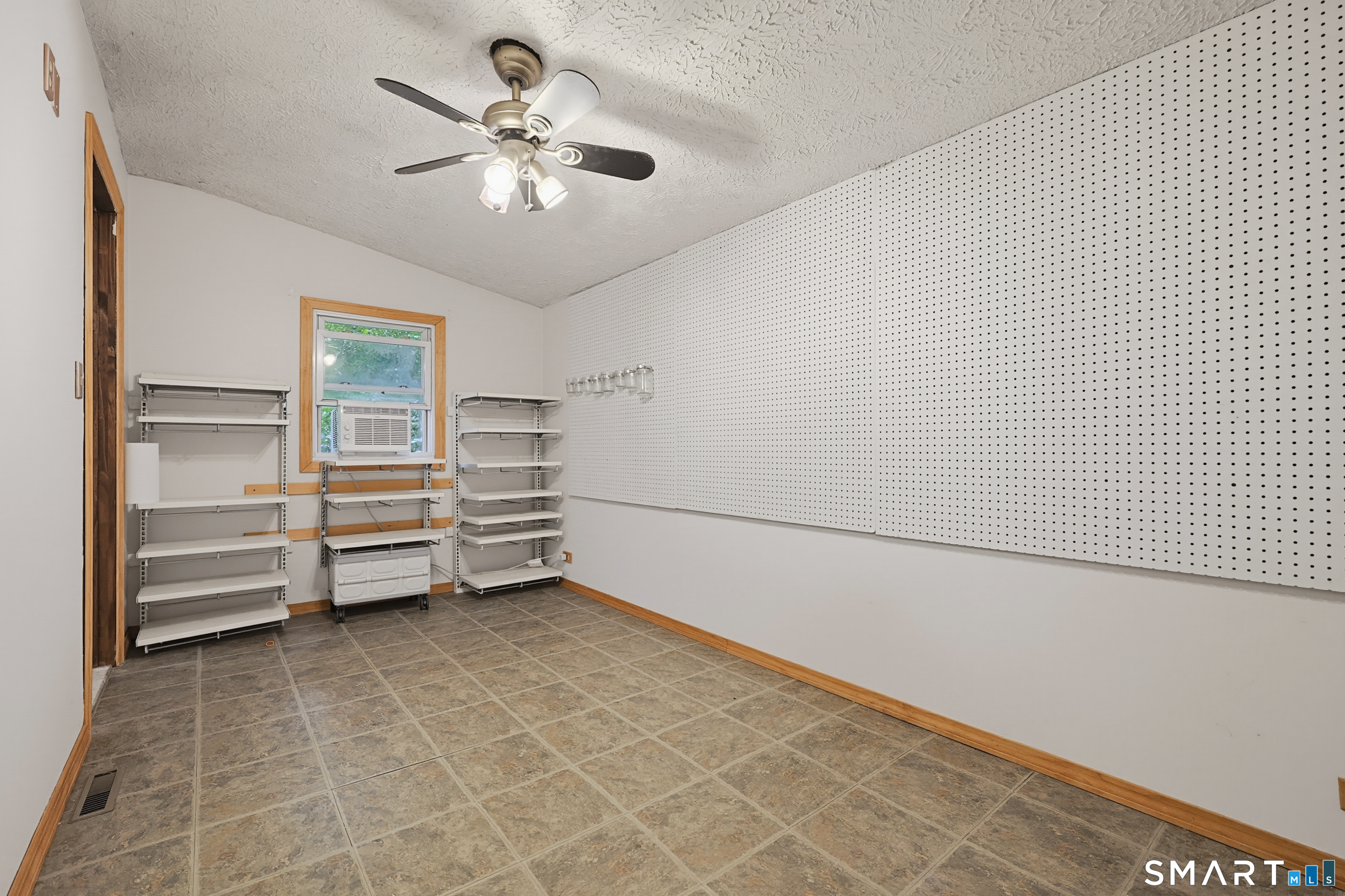 11 Strnad Road Lisbon CT 06351