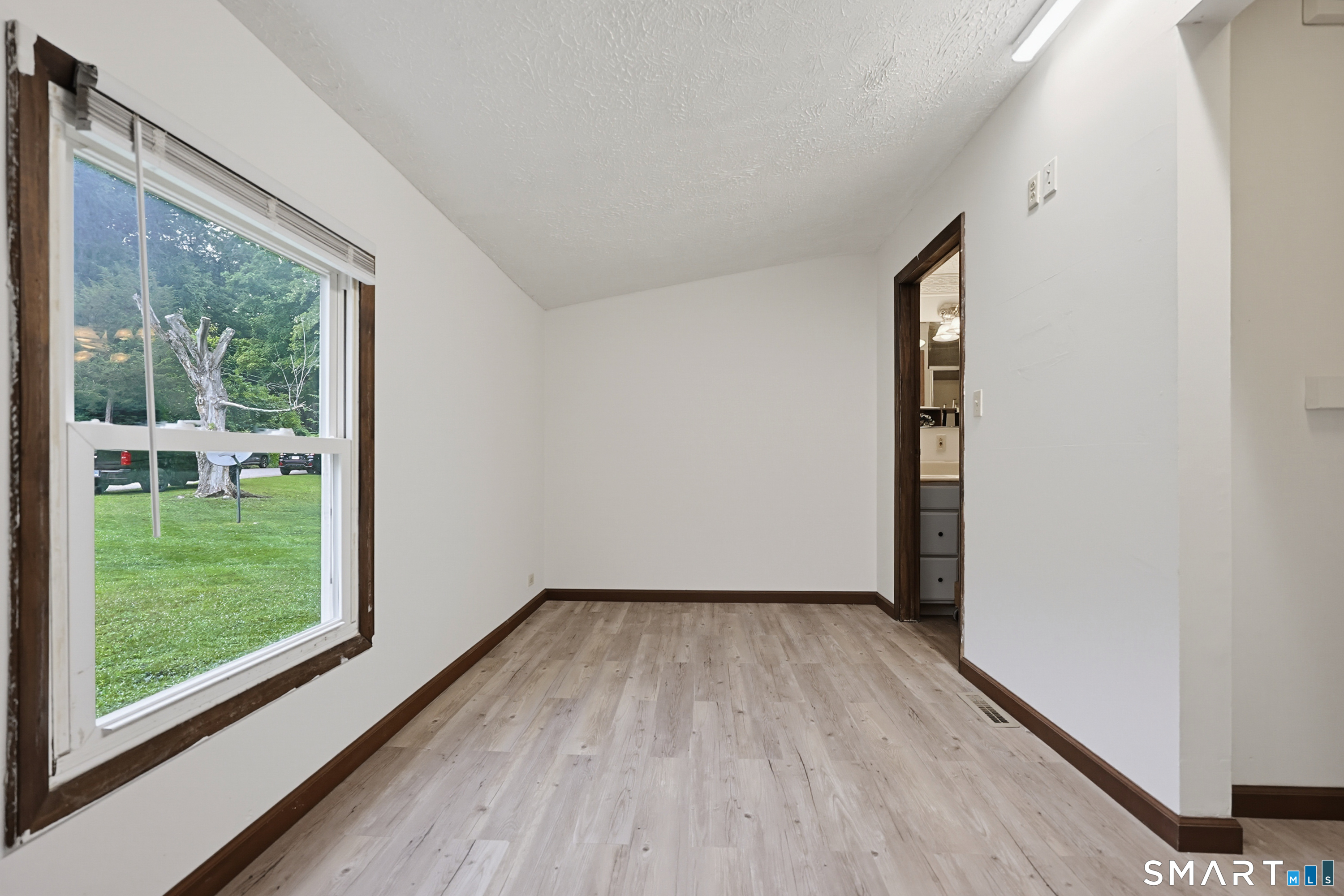 11 Strnad Road Lisbon CT 06351