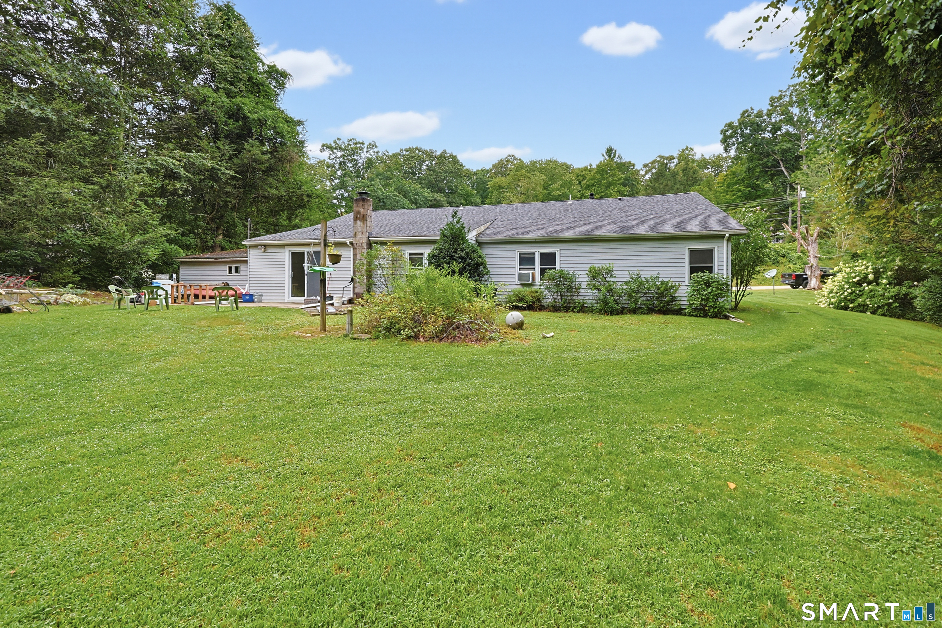 11 Strnad Road Lisbon CT 06351