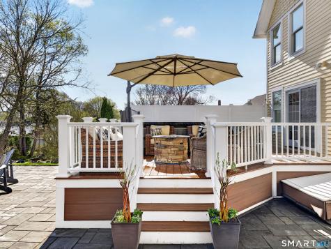 16 School Street Stonington CT 06355