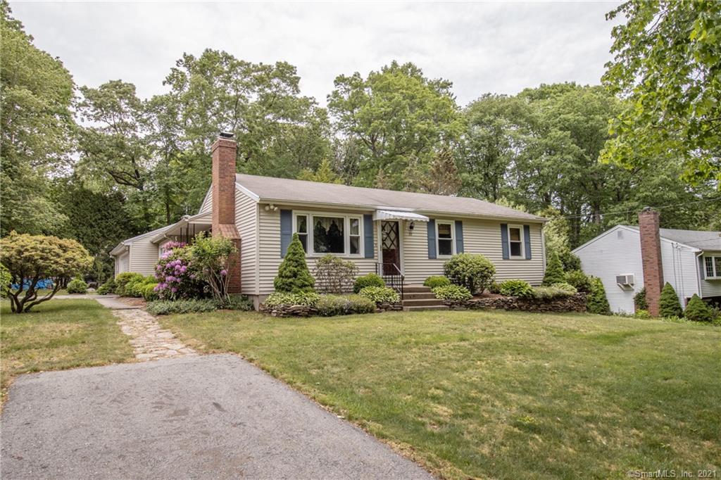 32 Brewer Road East Hampton CT 06424