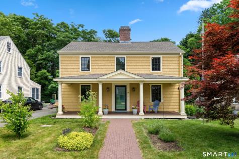 12 Cobbs Road West Hartford CT 06107