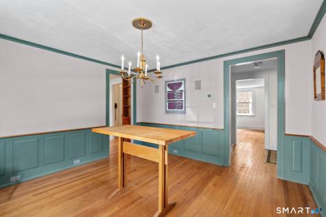 12 Cobbs Road West Hartford CT 06107