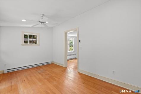 12 Cobbs Road West Hartford CT 06107