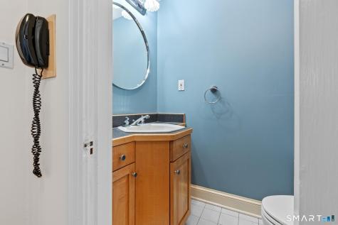 12 Cobbs Road West Hartford CT 06107