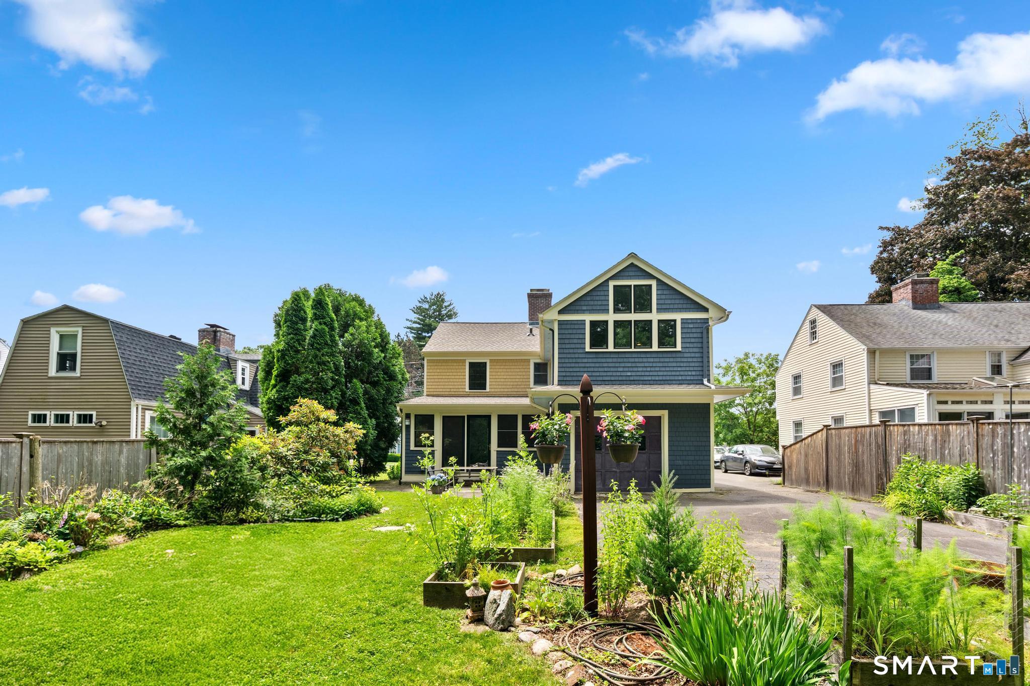 12 Cobbs Road West Hartford CT 06107