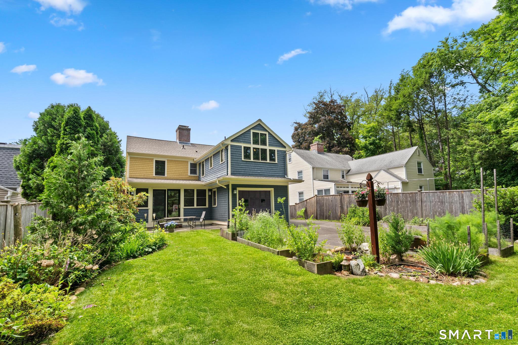 12 Cobbs Road West Hartford CT 06107