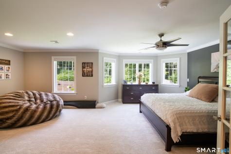 50 Red Oak Drive Killingly CT 06239