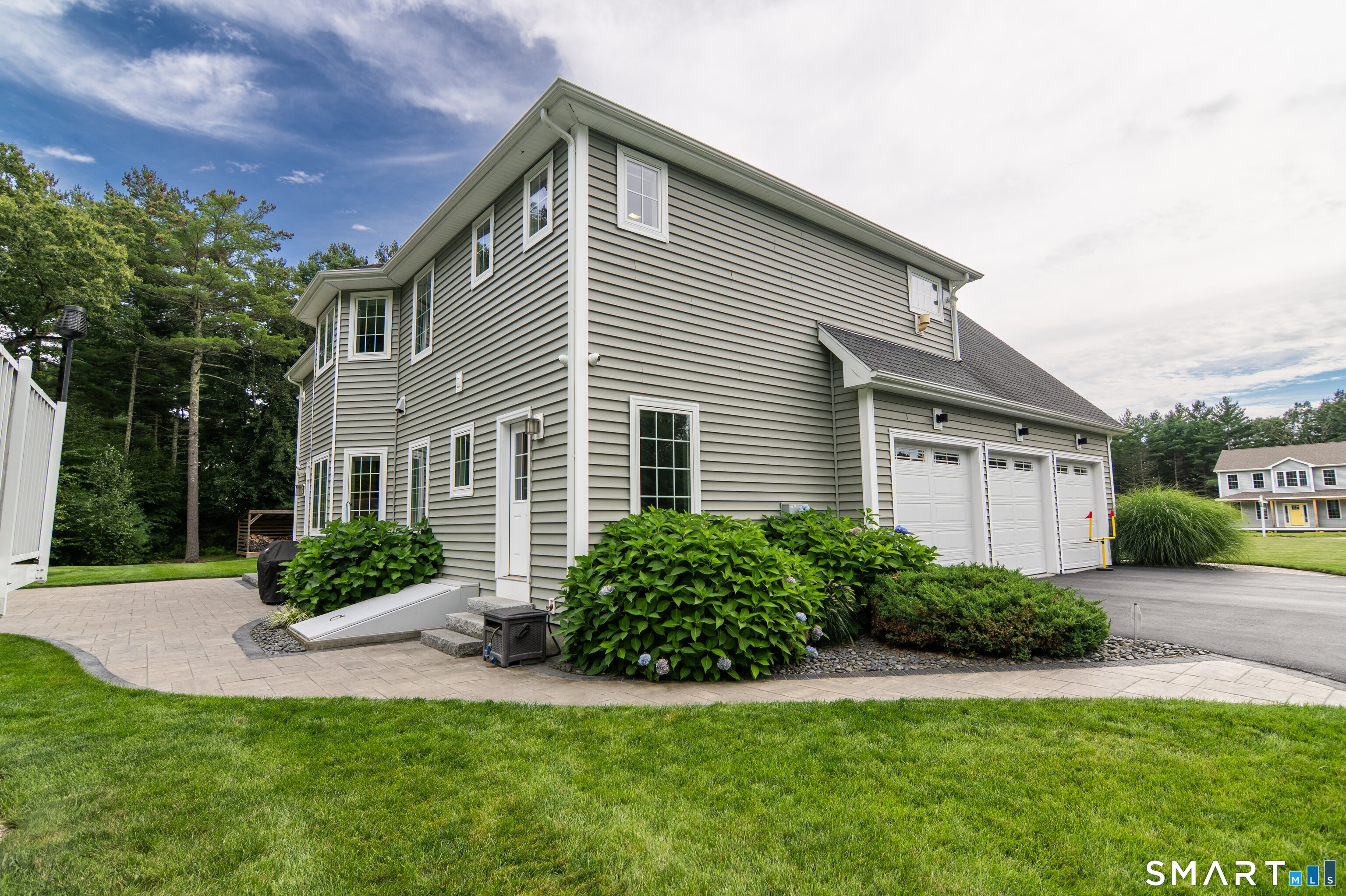 50 Red Oak Drive Killingly CT 06239