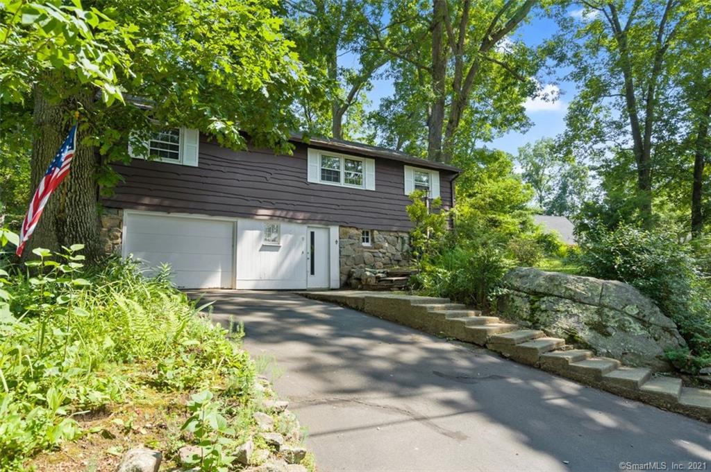 9 Hilltop Drive Madison CT 06443