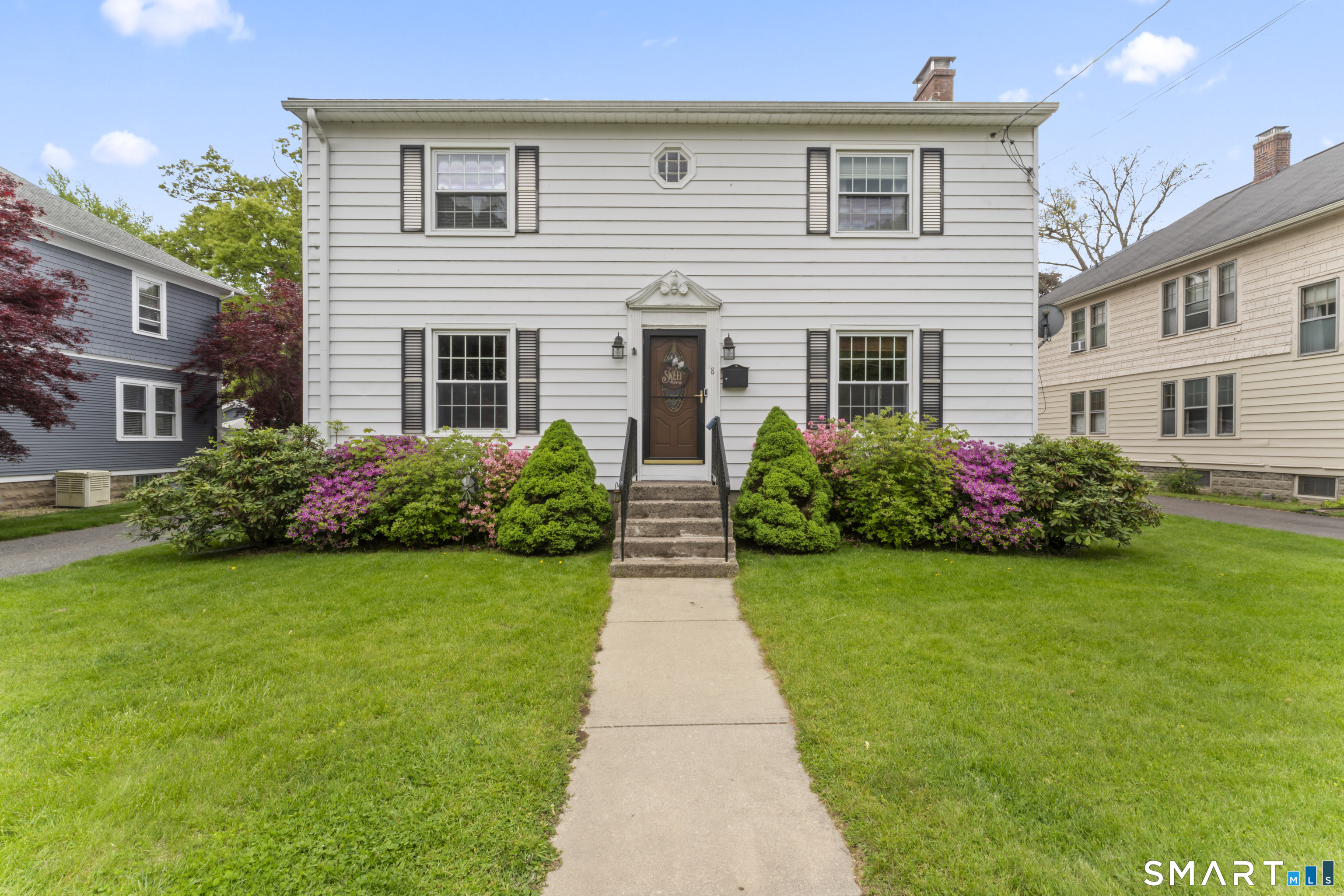 8 James Street Windsor Locks CT 06096