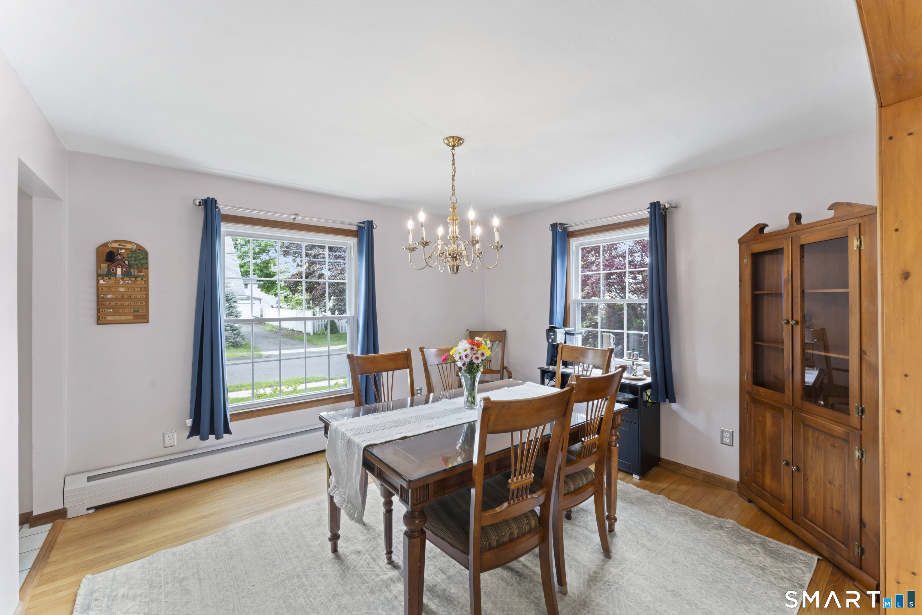 8 James Street Windsor Locks CT 06096