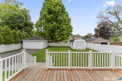 8 James Street Windsor Locks CT 06096