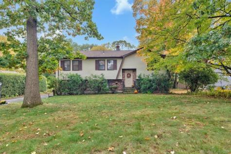 65 Larchmont Avenue Waterbury CT 06708