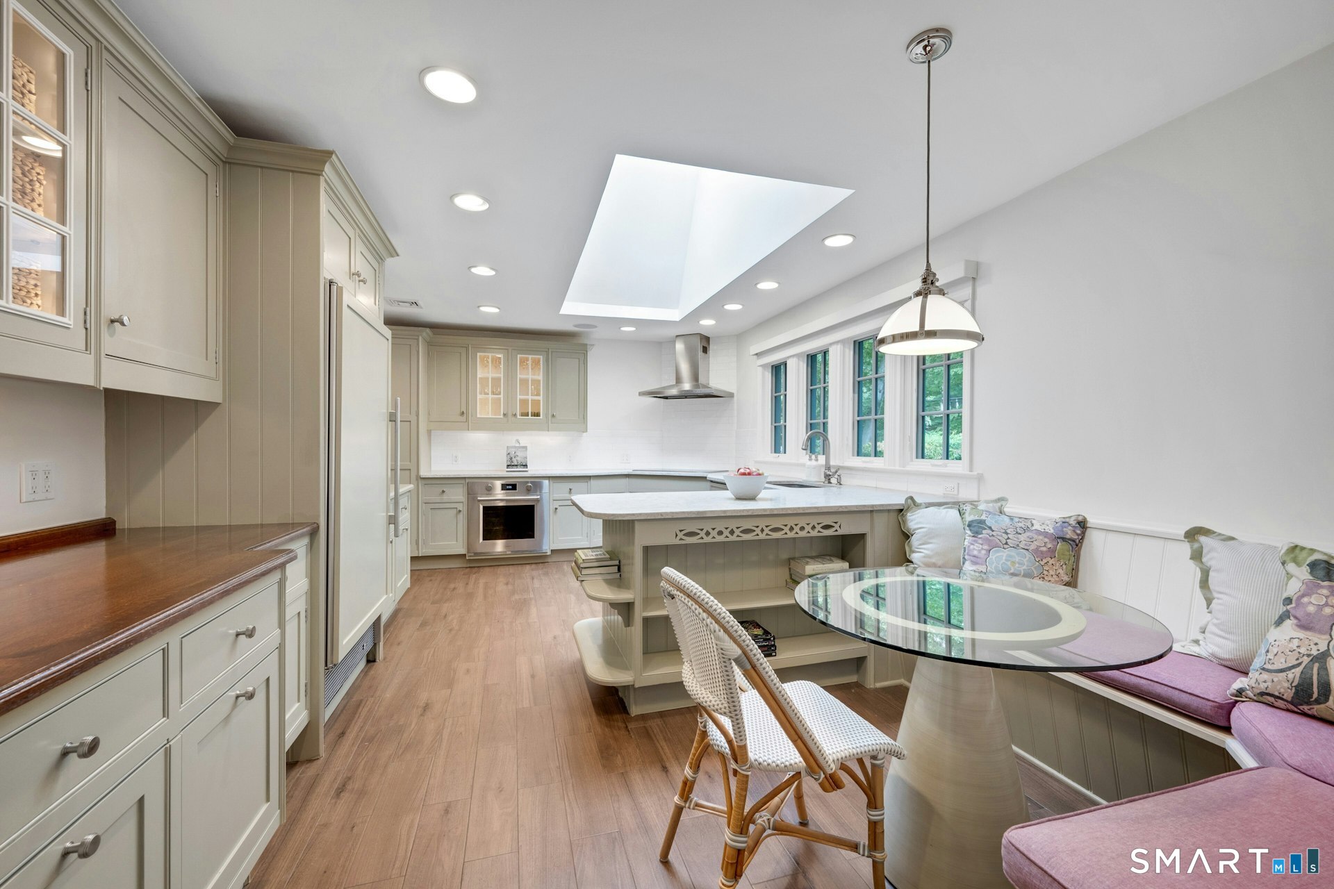 23 Mill Stream Road Stamford CT 06903