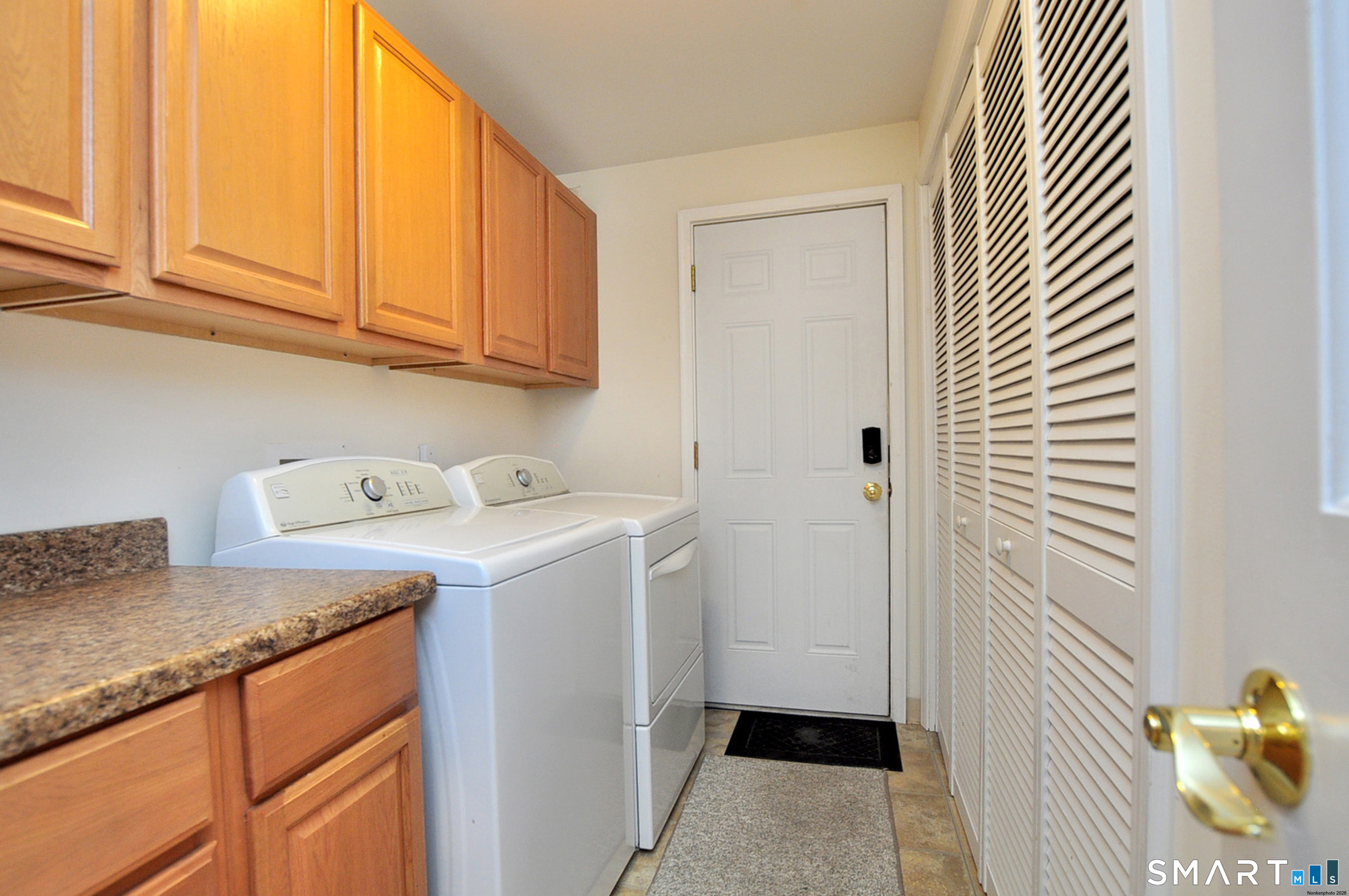 112 Knollwood Road East Hartford CT 06118