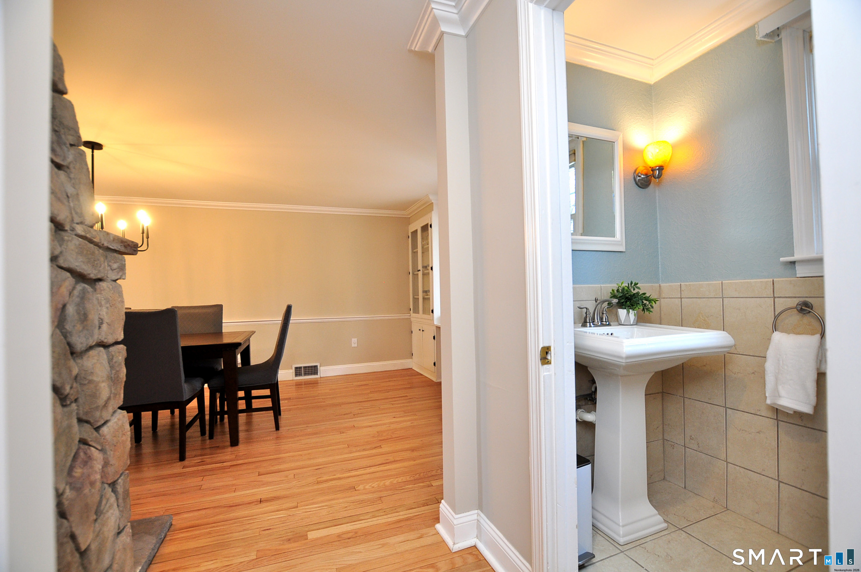 112 Knollwood Road East Hartford CT 06118