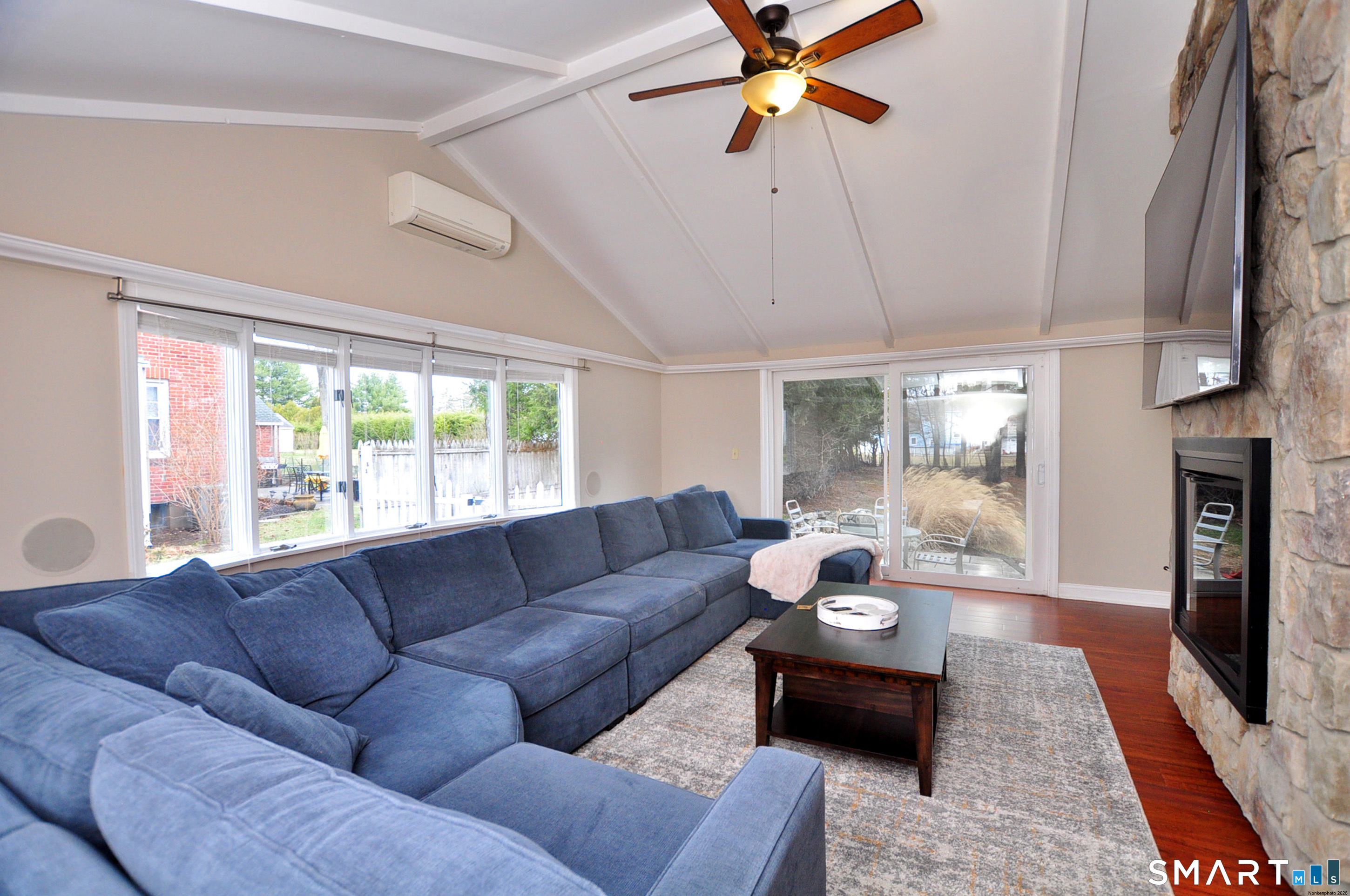 112 Knollwood Road East Hartford CT 06118