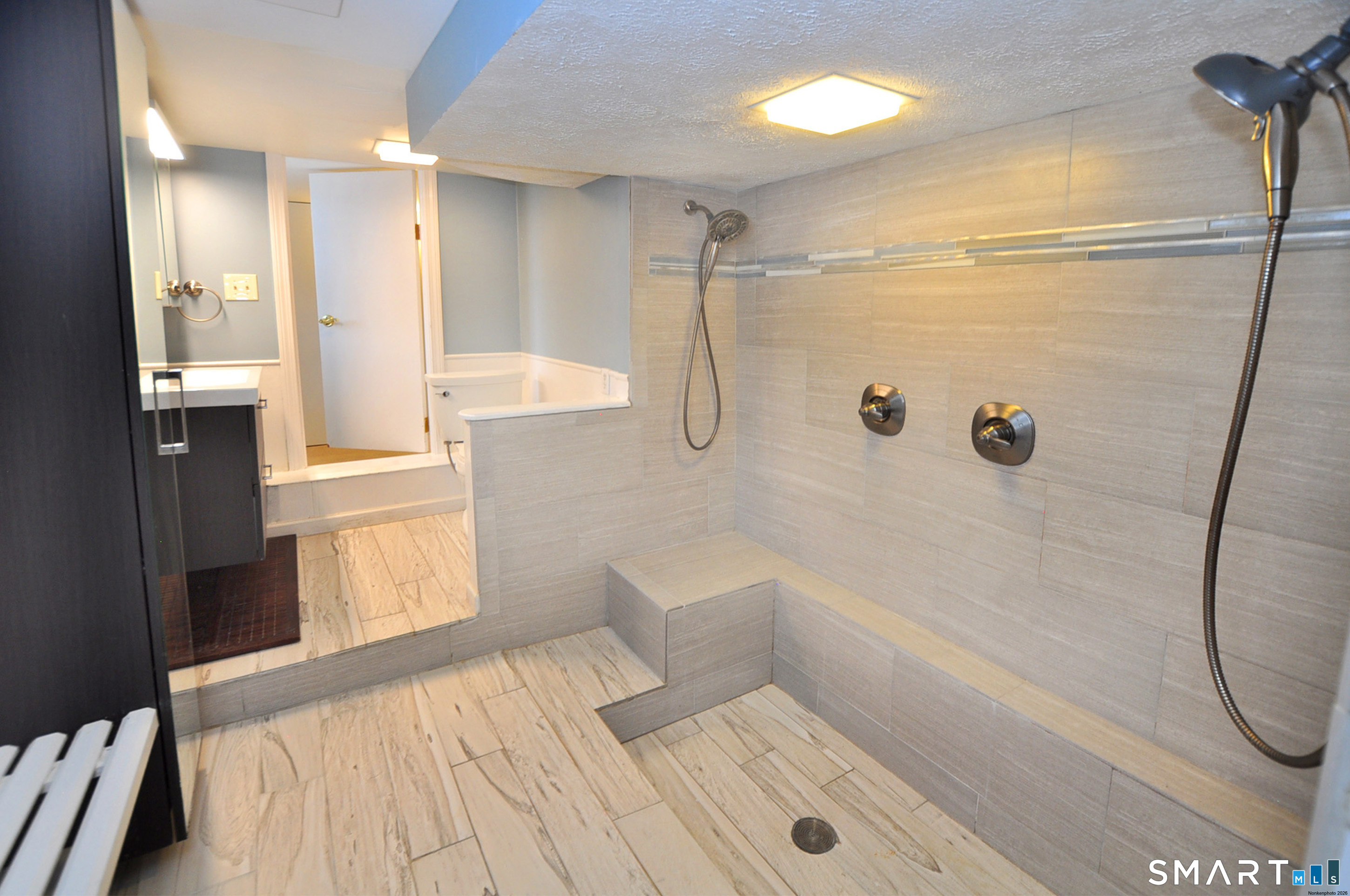 112 Knollwood Road East Hartford CT 06118