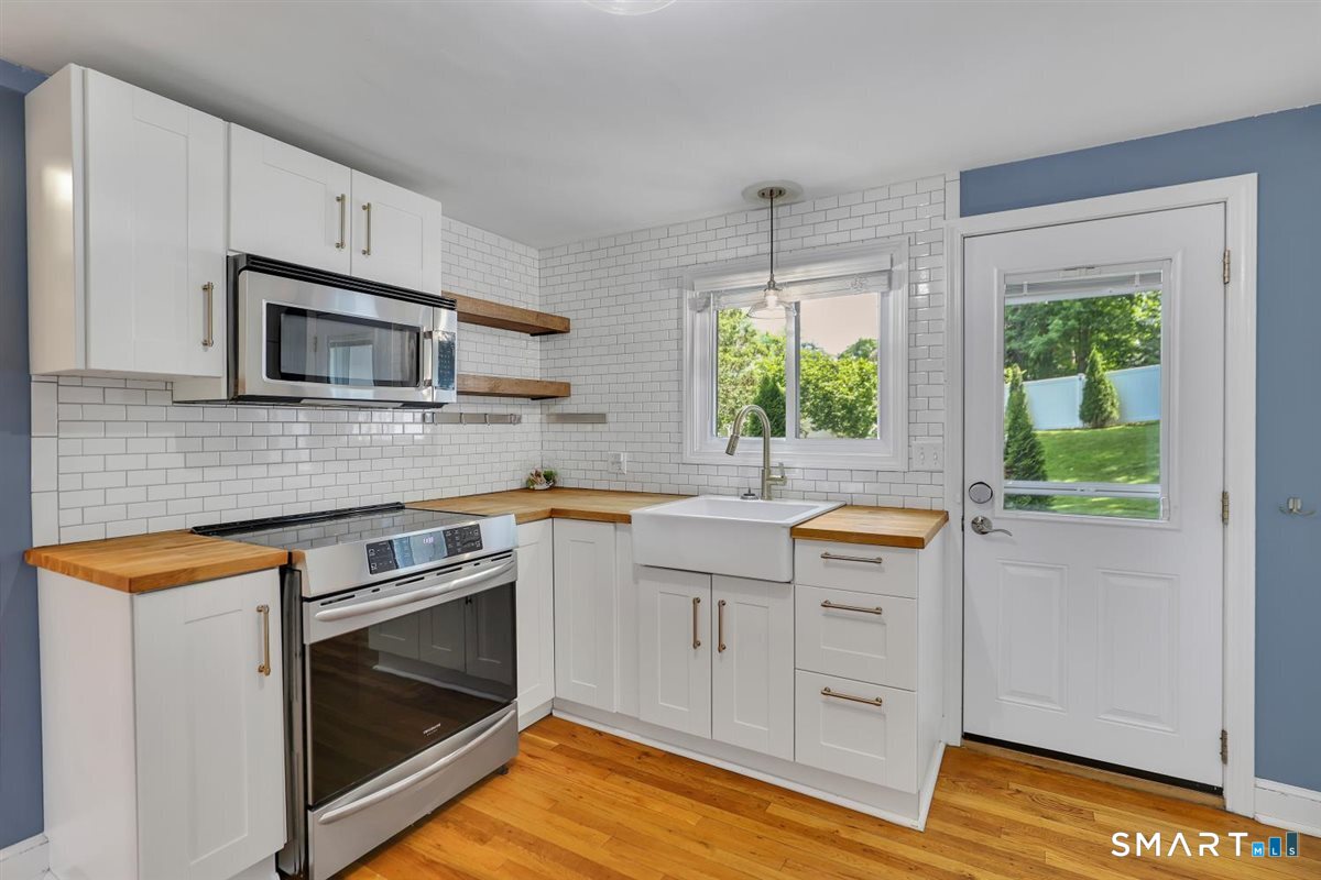 142 North Main Street West Hartford CT 06107