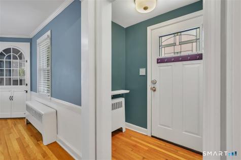 142 North Main Street West Hartford CT 06107