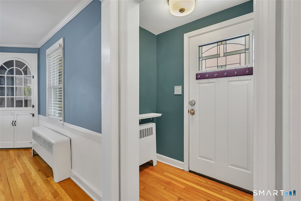 142 North Main Street West Hartford CT 06107