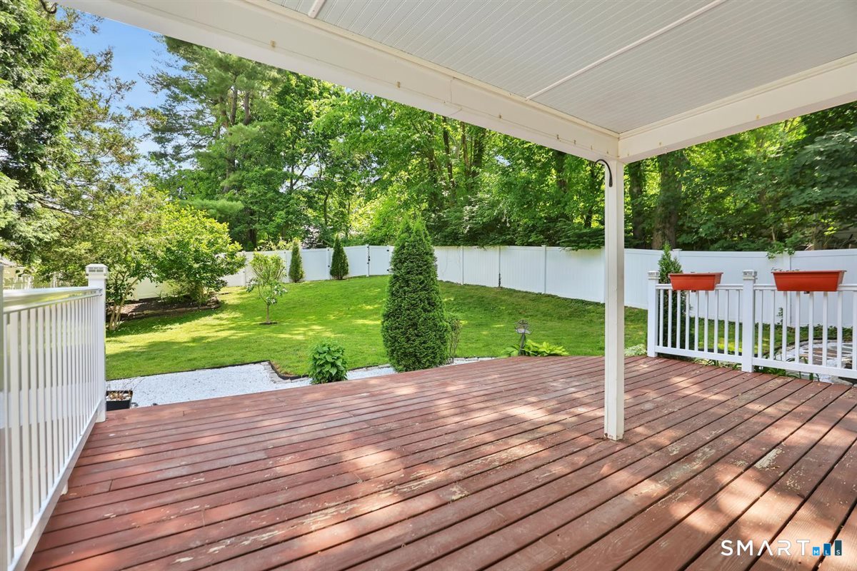 142 North Main Street West Hartford CT 06107