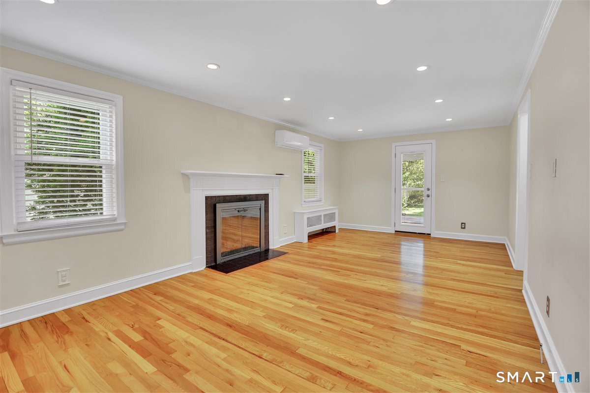 142 North Main Street West Hartford CT 06107