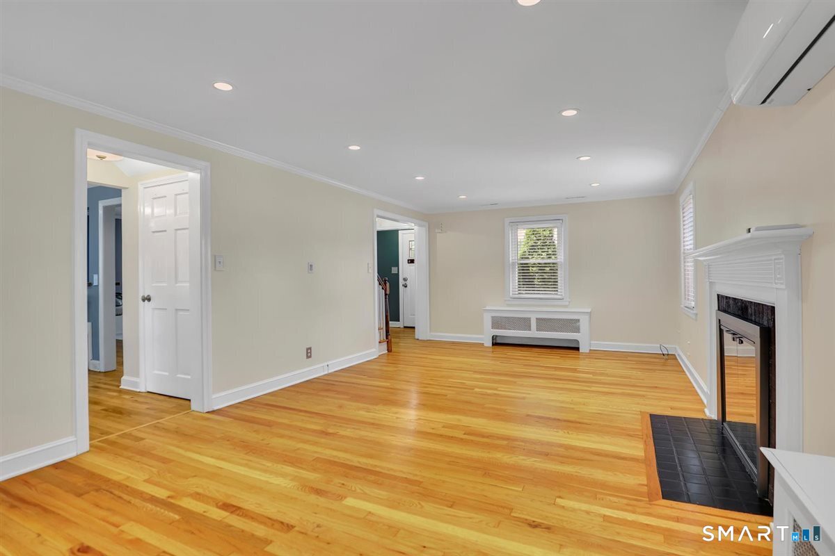 142 North Main Street West Hartford CT 06107