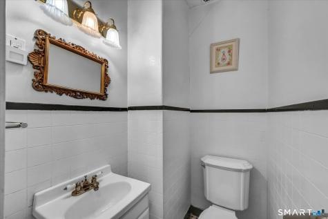 25 Ellington Avenue Ellington CT 06029