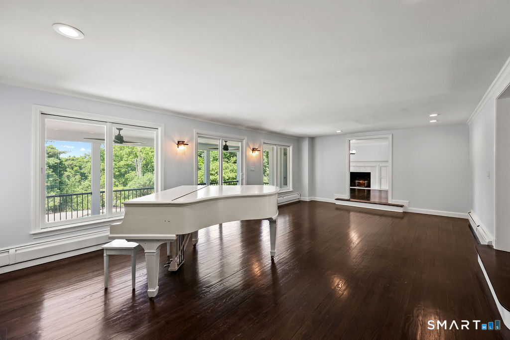 187 Talcott Notch Road Farmington CT 06032