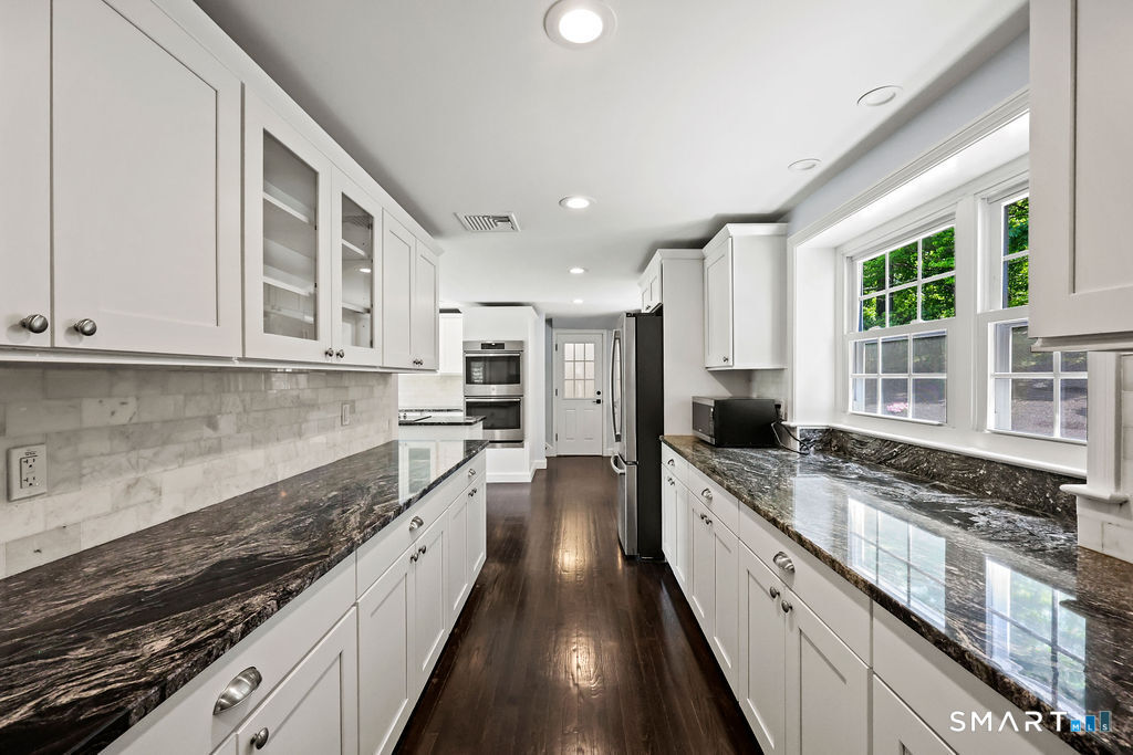 187 Talcott Notch Road Farmington CT 06032
