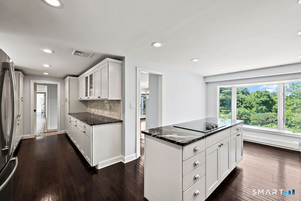 187 Talcott Notch Road Farmington CT 06032