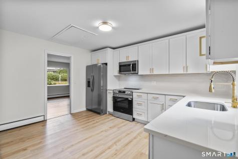 21 Sky Edge Drive Bethel CT 06801