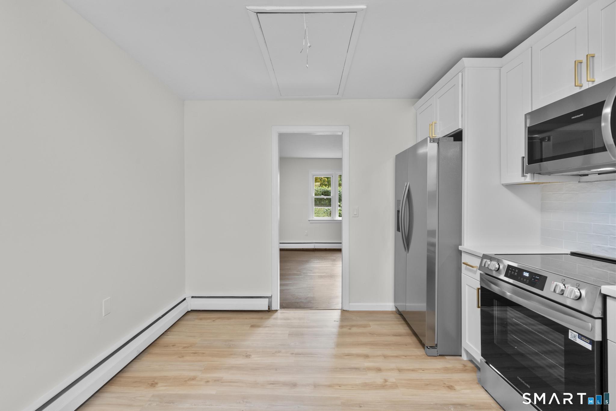 21 Sky Edge Drive Bethel CT 06801