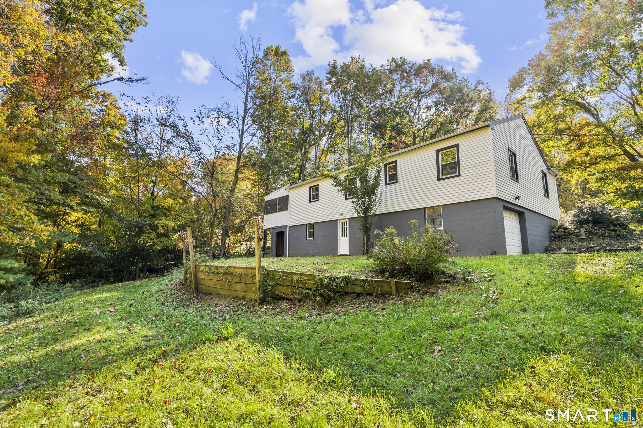 21 Sky Edge Drive Bethel CT 06801