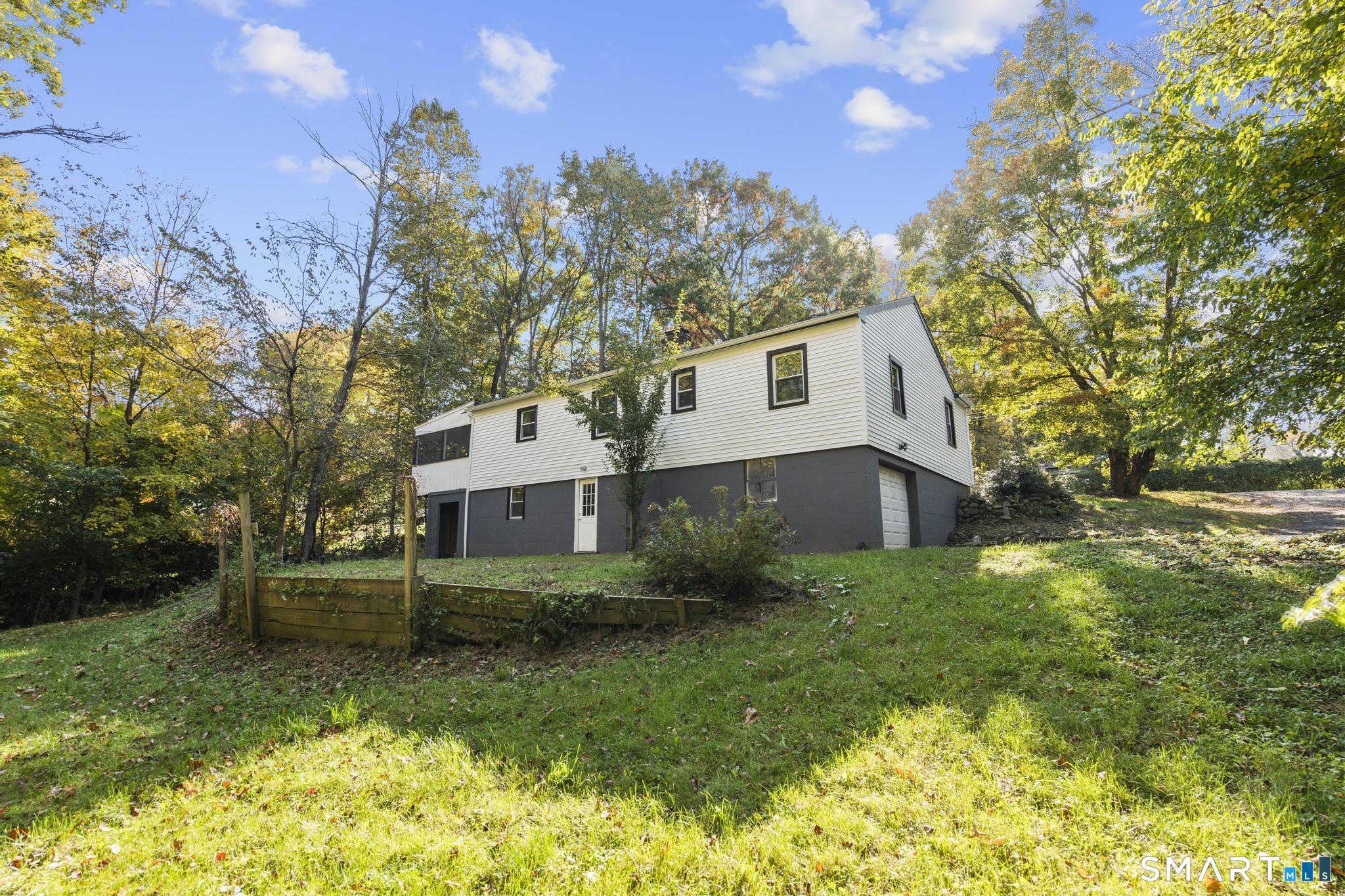 21 Sky Edge Drive Bethel CT 06801